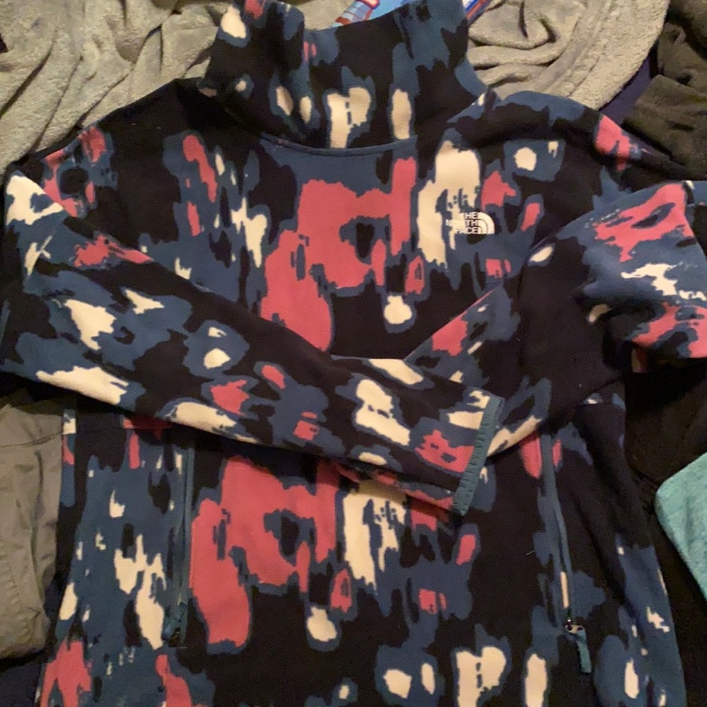 Multicolored northface fleece cowl neck sweater